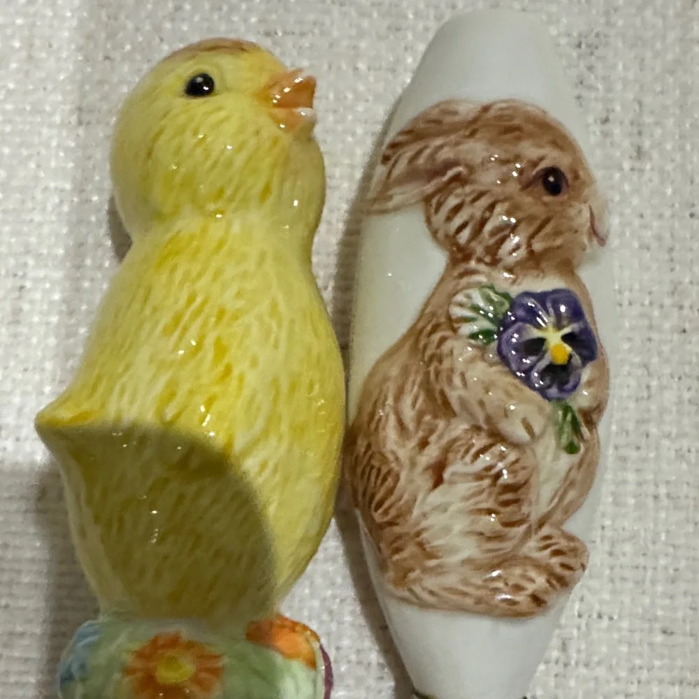 Ceramic Chick & Bunny Spreader Knife Set